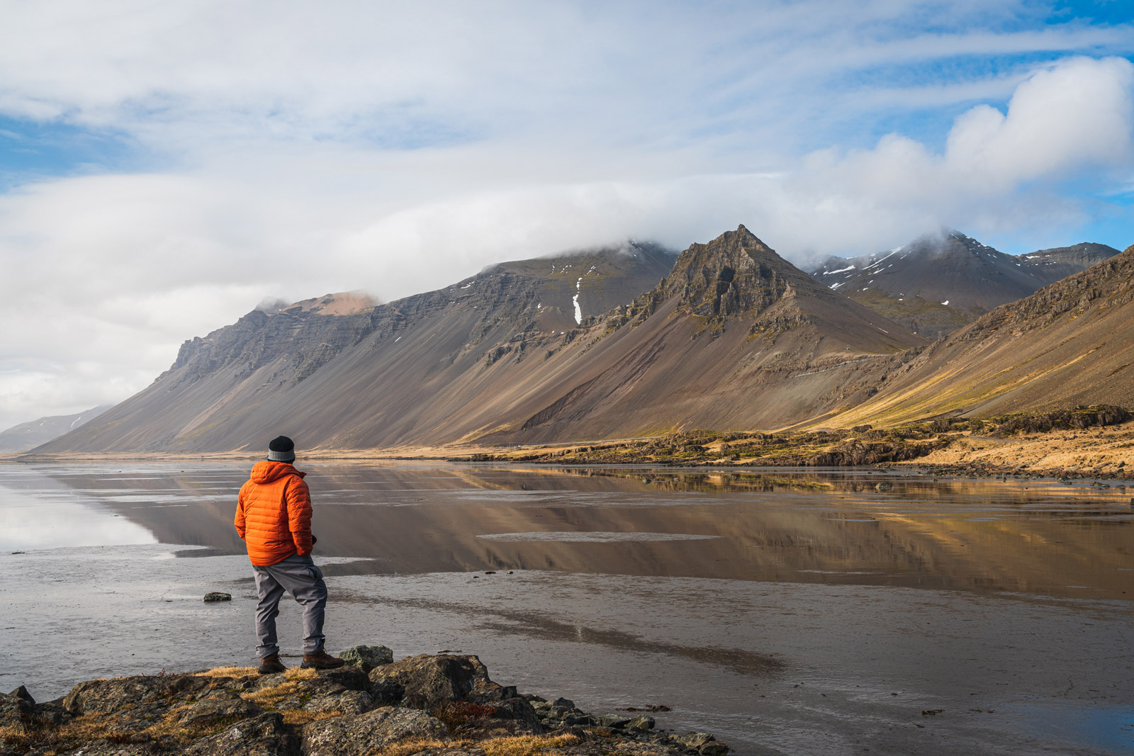 Kevin Mullett, photographing the shores of Iceland in 2022